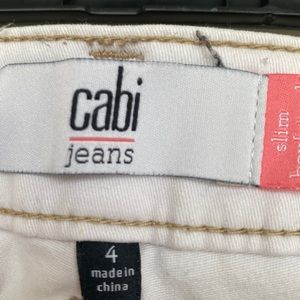 Cabi slim boyfriend off white jean